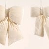 2/6 - 48Cm White Bow 2/6 - 48Cm White Bow