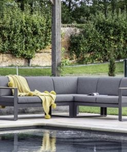 Evasion Angle Sofa 5 Seat