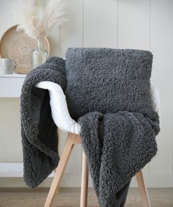 Dudley Cushion