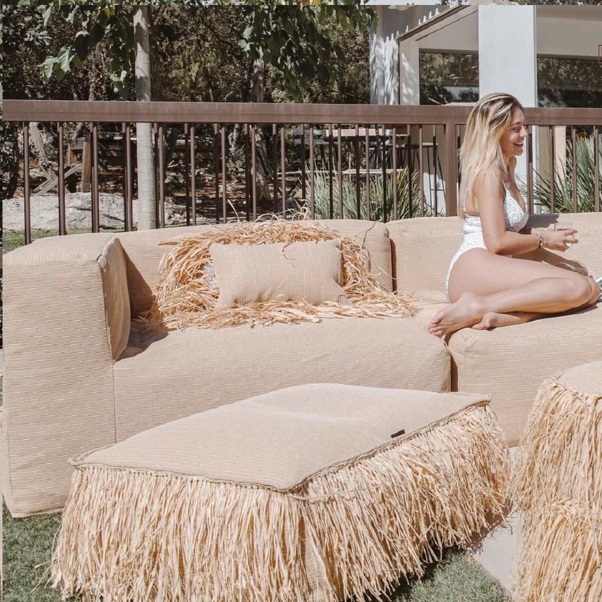 I135129 Mx Home Small Floor Cushion Raffia Effect With Fringes