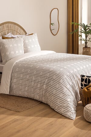 I135304 Kain Bed Linen Set 260 X 240 Cm