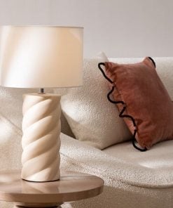 Noly Cream Lamp