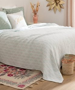 Wild Romance Jacquard Bedspread