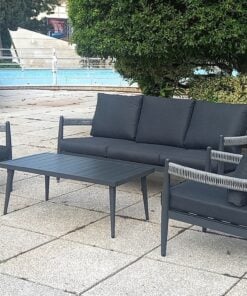 Alum set 3+1+1+ table